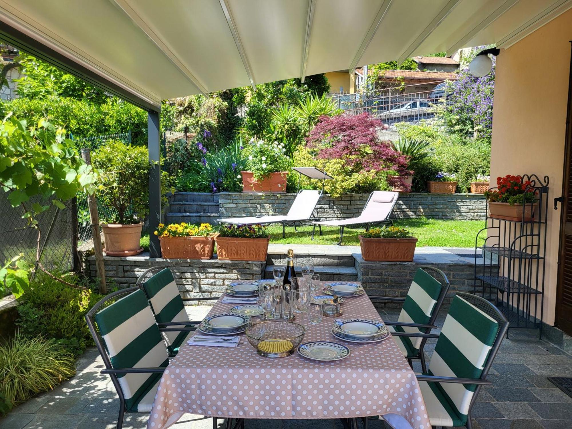 Casa Intignano - Appartamento Con Terrazzo Vista Lago Тремеццо Экстерьер фото